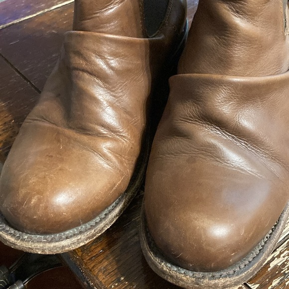 DW Goodyear Welt leather booties size 7.5 - Picture 2 of 13